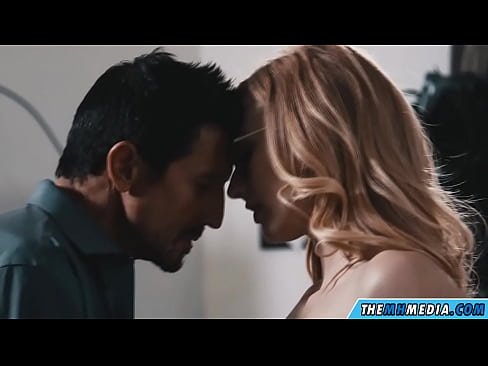 ❤️ Ρομαντικό σεξ με μια πρόστυχη ξανθιά. ☑ στο el.porncomixone.ru ️